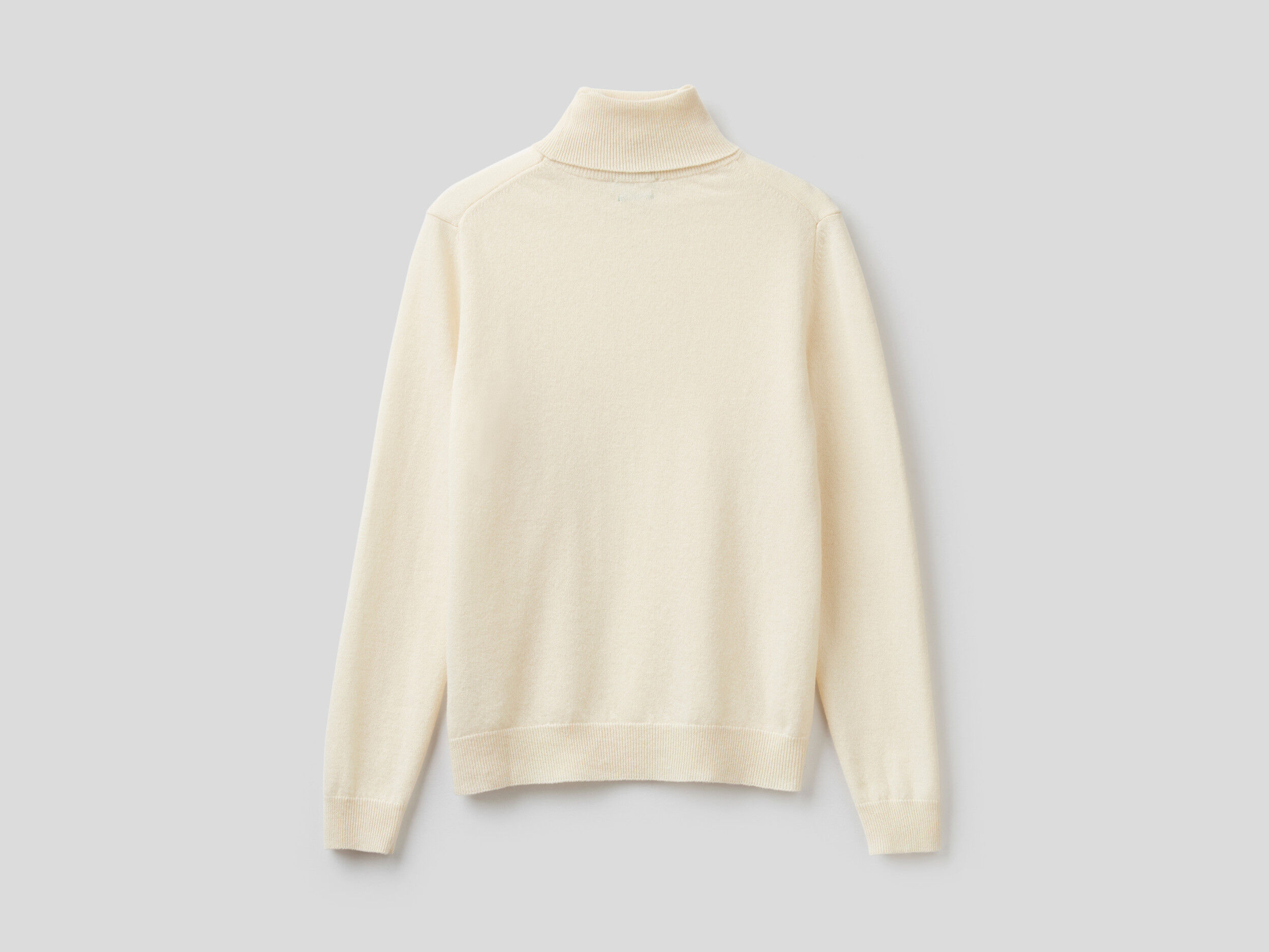 Cream turtleneck sweater in pure Merino ...
